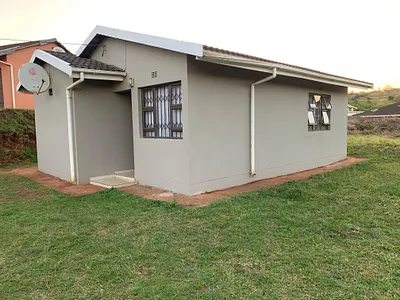 2 Bedroom House For Sale in Empangeni - img