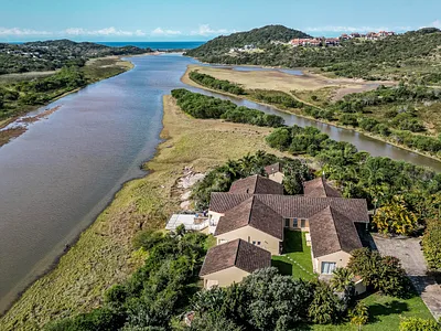 Farm For Sale in East London - mkrS.webp