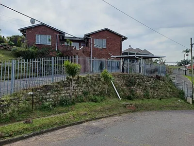 3.5 Bedroom House For Sale in Durban - 9ZZN.webp