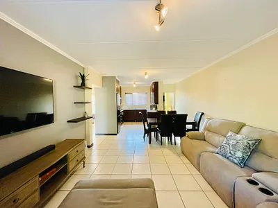 2 Bedroom Apartment For Sale in Sandton - AZ8H.webp