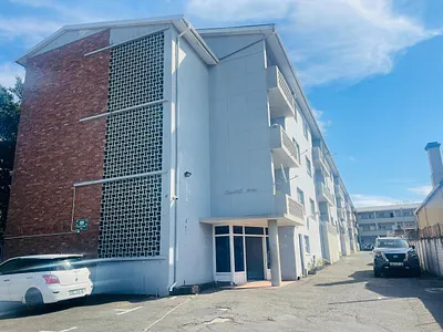 3 Bedroom Apartment For Sale in East London - Tipx.webp