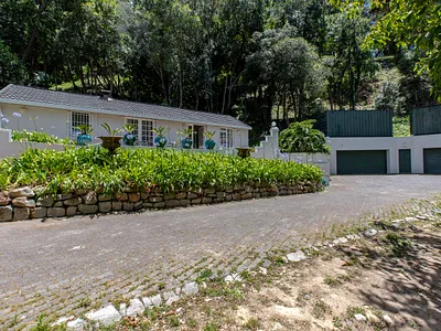 1 Bedroom House For Sale in Cape Town - aV0e.webp