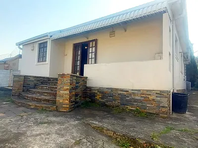 3 Bedroom House For Sale in Durban - Y1wm.webp