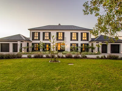5 Bedroom House For Sale in Paarl - luld.webp