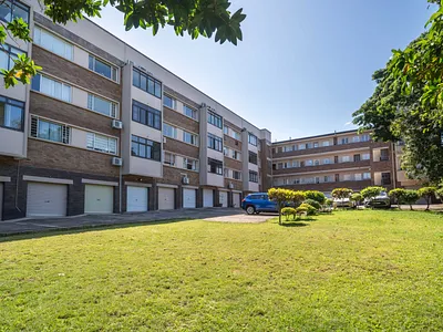 2 Bedroom Apartment For Sale in Durban - 5Nbz.webp