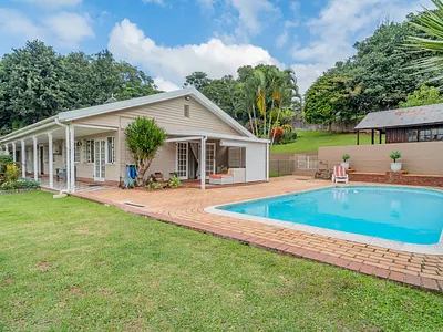 4 Bedroom House For Sale in Durban - g7aU.webp