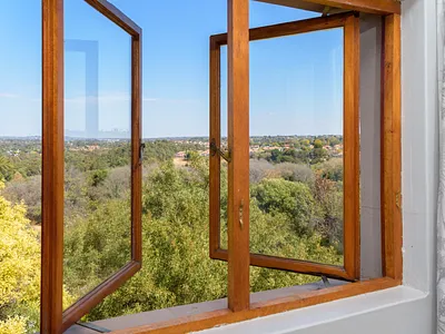 1 Bedroom Apartment For Sale in Randburg - 1YQp.webp