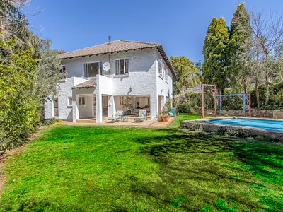 4 Bedroom House For Sale in Johannesburg - vsfZ.webp