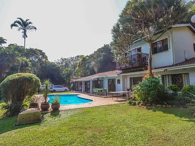 4 Bedroom House For Sale in Durban - L6FO.webp