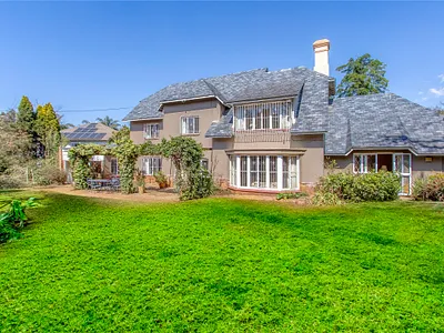 5 Bedroom House For Sale in Johannesburg - zBDM.webp