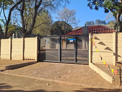 5 Bedroom House For Sale in Pretoria - JShI.webp