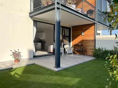 3 Bedroom Apartment To Rent in Somerset West - Mmv8.webp