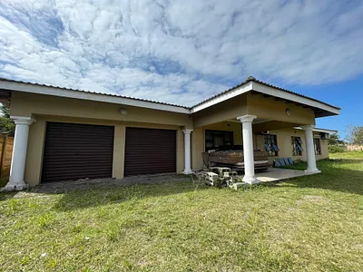3 Bedroom House For Sale in Richards Bay - img