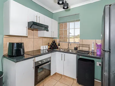 2 Bedroom Townhouse For Sale in Randburg - rDIs.webp