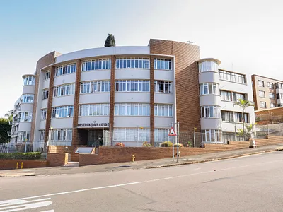 1.5 Bedroom Apartment For Sale in Durban - vcxA.webp