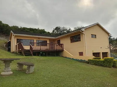 3 Bedroom House For Sale in East London - fO85.webp