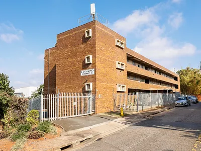 2 Bedroom Apartment For Sale in Durban - yNTL.webp