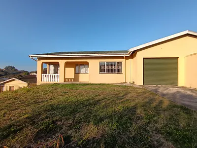 3 Bedroom Townhouse For Sale in Durban - F7gV.webp