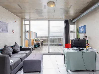 1 Bedroom Apartment For Sale in Cape Town - 1kus.webp