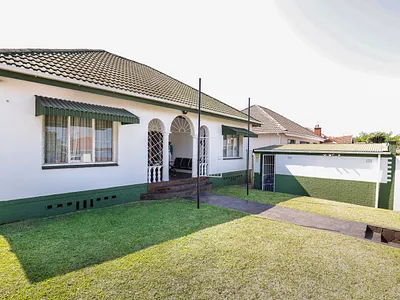 3 Bedroom House For Sale in Durban - 5eXN.webp