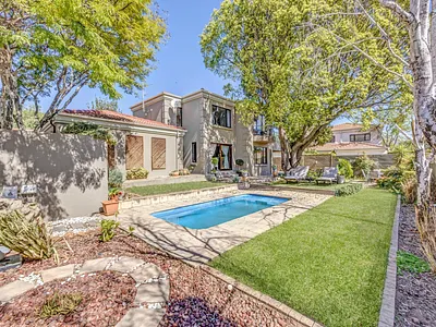 3 Bedroom House For Sale in Sandton - HmCx.webp
