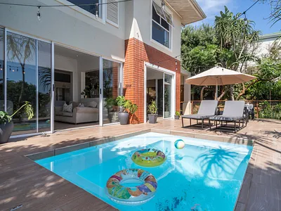4 Bedroom Townhouse For Sale in Mount Edgecombe - av1b.webp