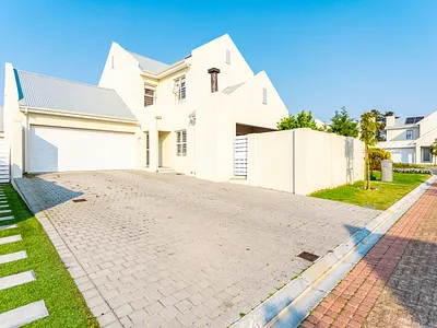 3 Bedroom House For Sale in Kraaifontein - AHPs.webp