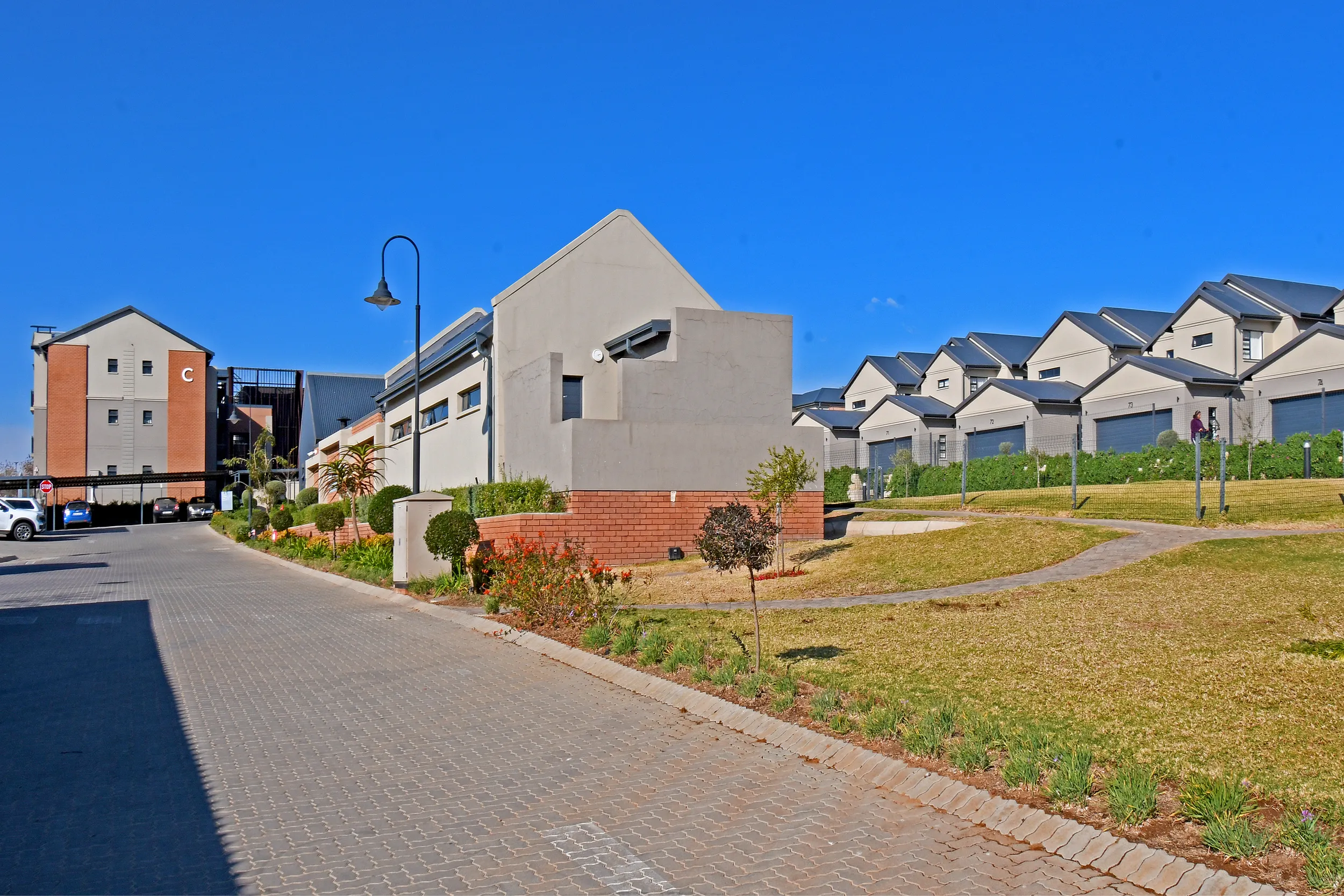 Carousel Indicator - Ls1J.webp