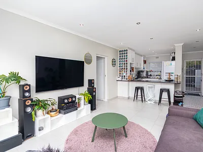 3 Bedroom House For Sale in Blouberg - 1ehg.webp