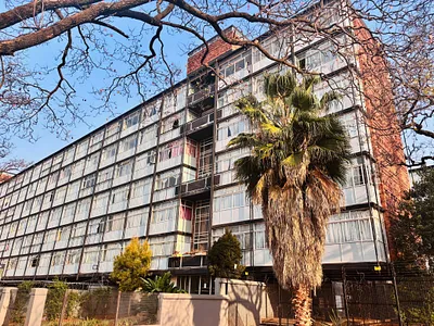 1 Bedroom Apartment For Sale in Pretoria - EDEh.webp