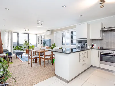 2 Bedroom Apartment To Rent in Cape Town - img