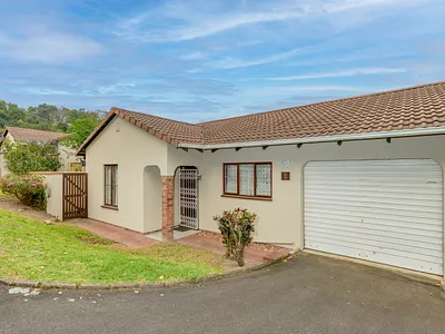 2 Bedroom Townhouse For Sale in Durban - AuGf.webp