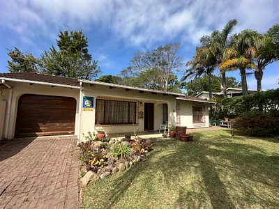 3 Bedroom Townhouse For Sale in Margate - 29Ng.webp