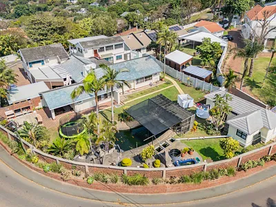 8 Bedroom House For Sale in Durban - rI41.webp