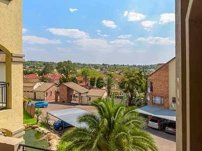 1 Bedroom Apartment For Sale in Randburg - 0qkD.webp