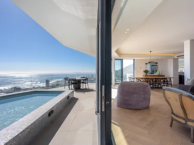 4 Bedroom Apartment For Sale in Cape Town - img