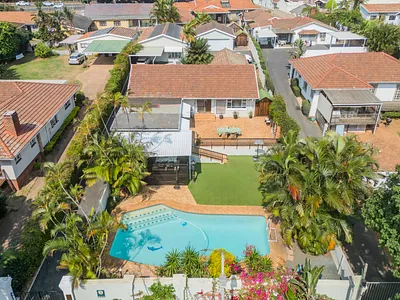4 Bedroom House For Sale in Durban North - 42V5.webp