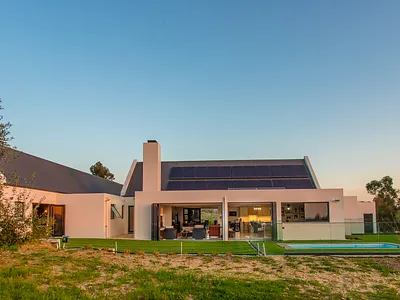 7 Bedroom House For Sale in Wellington - img
