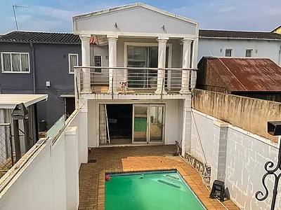 3 Bedroom House For Sale in Phoenix - qtij.webp