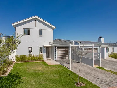 3 Bedroom House For Sale in Paarl - C3QW.webp
