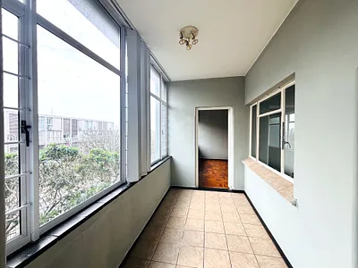 2.5 Bedroom Apartment To Rent in Durban - img