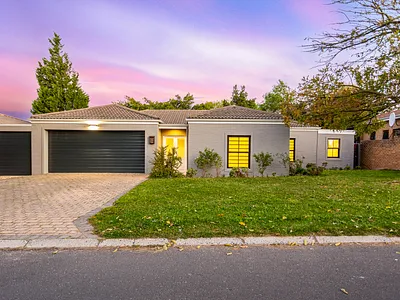 4 Bedroom House For Sale in Durbanville - 0Ssz.webp