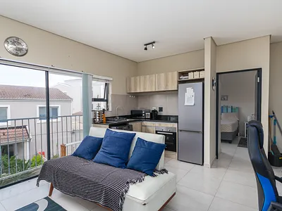 1 Bedroom Apartment For Sale in Blouberg - oIHy.webp