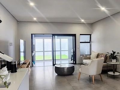 4 Bedroom House To Rent in Blouberg - SYg7.webp