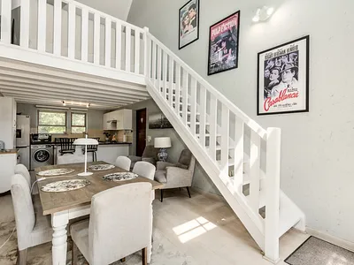 2 Bedroom Apartment For Sale in Sandton - Rv4Z.webp