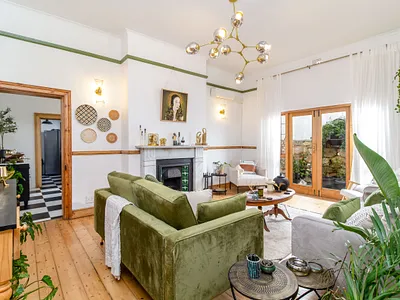 3 Bedroom House For Sale in Cape Town - img