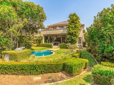 4 Bedroom House For Sale in Randburg - U8pr.webp