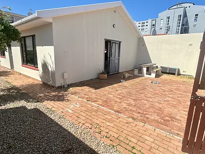 3 Bedroom House For Sale in Blouberg - kA1R.webp