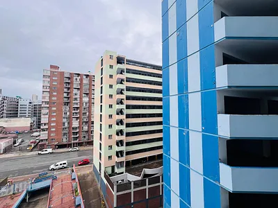 1.5 Bedroom Apartment For Sale in Durban - oLN8.webp