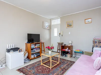 1 Bedroom Apartment To Rent in Cape Town - img